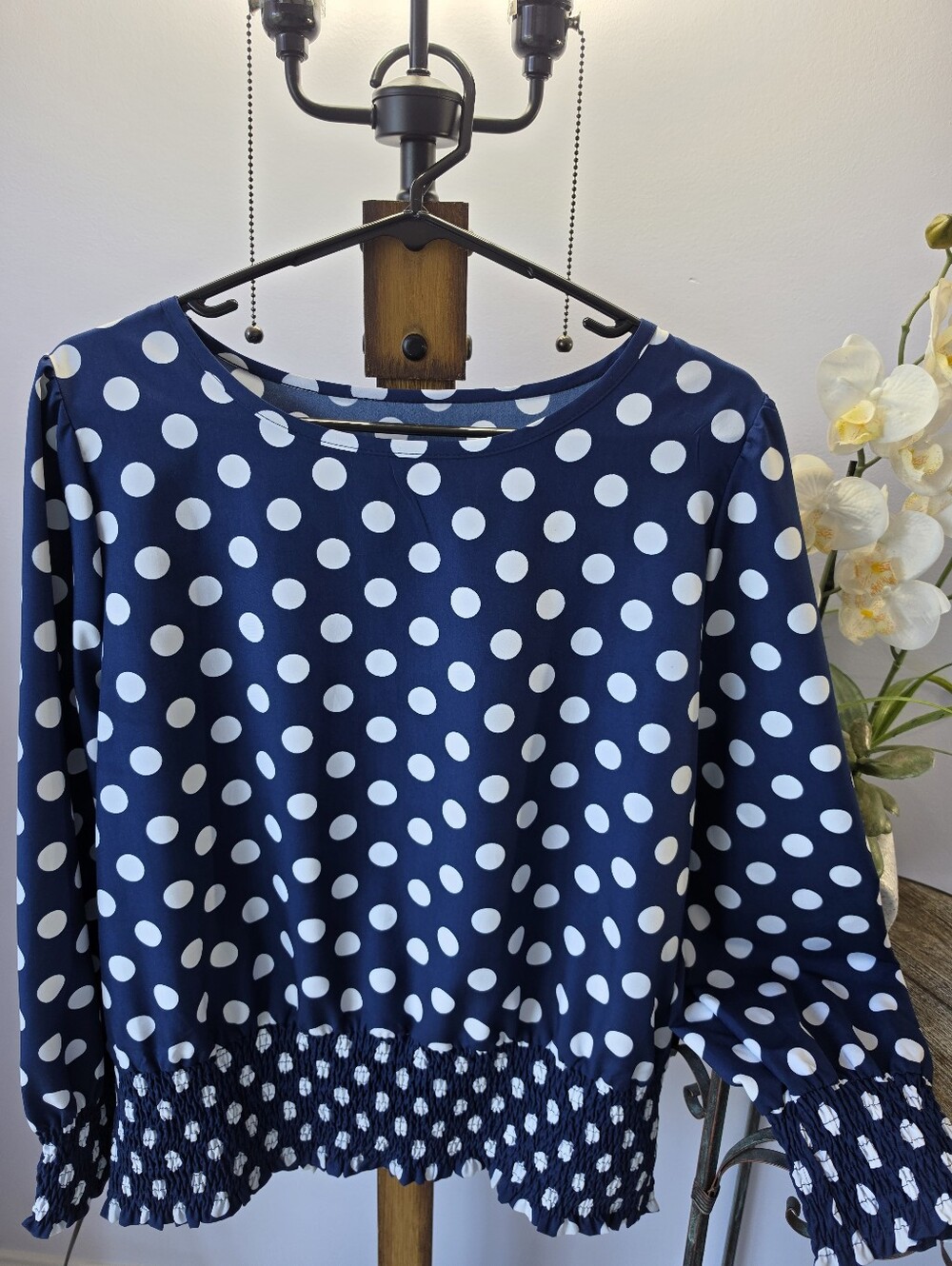 #2643, Navy Blue polka dot smocked waist top size XL new with out tag